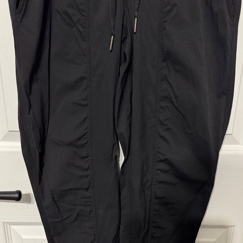 🖤🖤 Black Dance Studio Mid-Rise Jogger (Full Length) - Picture 3 of 10